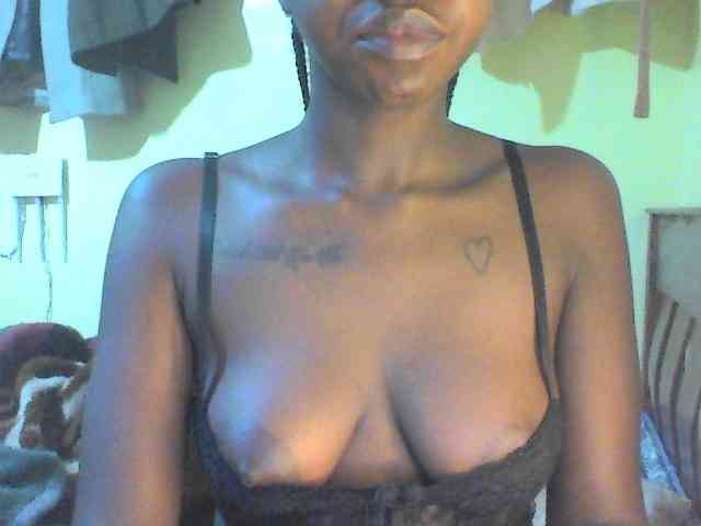 TipQueen webcam