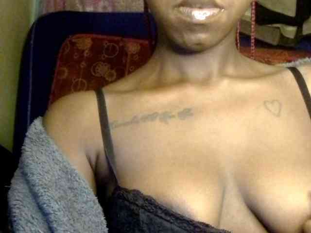 Ebonymuse webcam