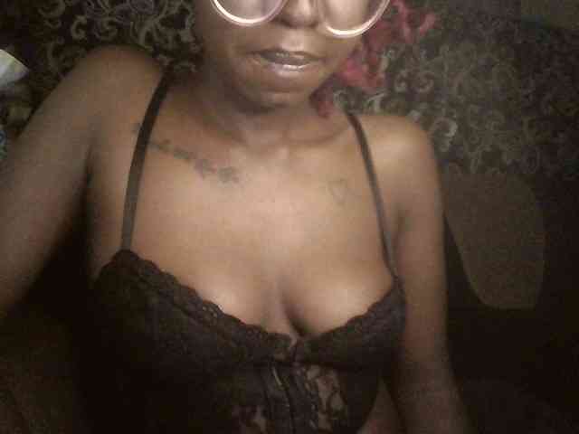 Ebonymuse webcam