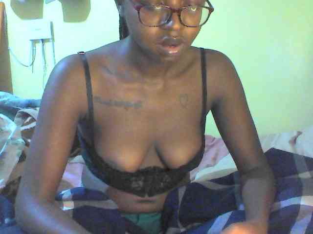 TipQueen webcam