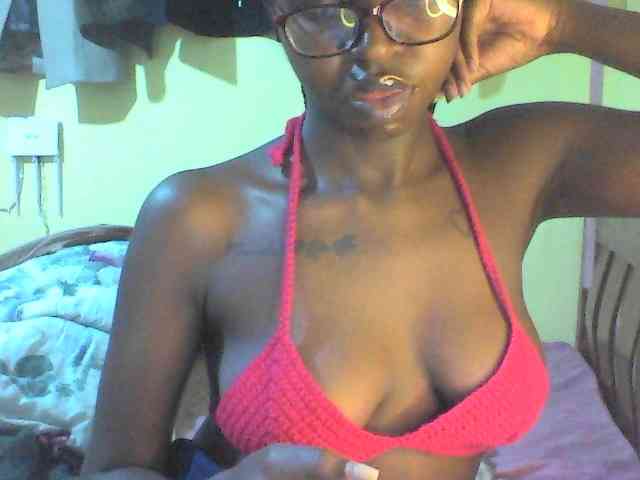 TipQueen webcam