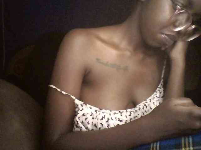 Ebonymuse webcam