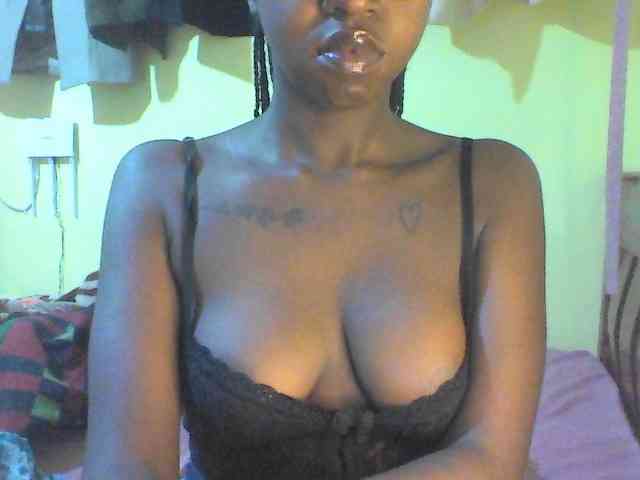 TipQueen webcam