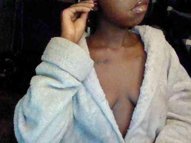 TipQueen webcam