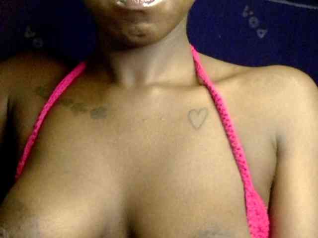 Ebonymuse webcam