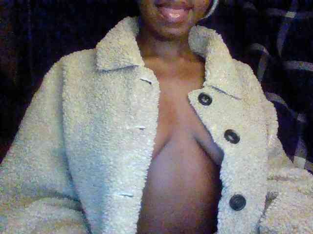 TipQueen webcam