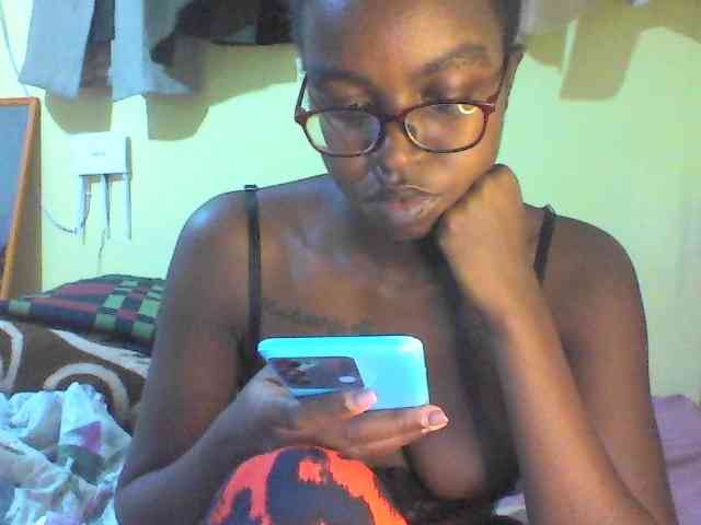 TipQueen webcam