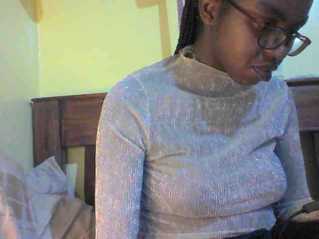 TipQueen webcam