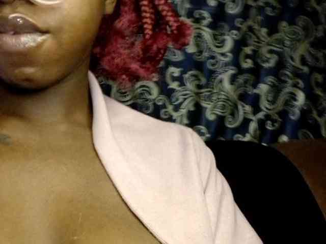 Ebonymuse webcam