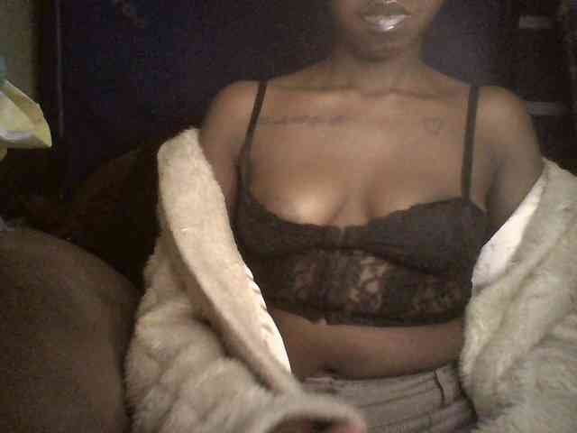 TipQueen webcam