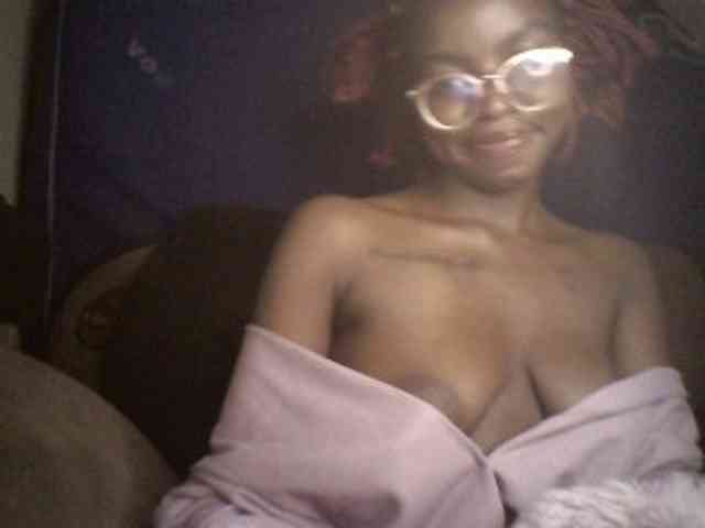 Ebonymuse webcam