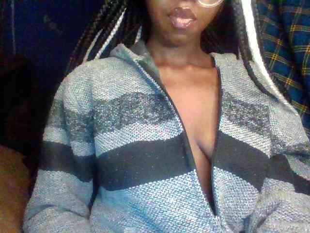 TipQueen webcam