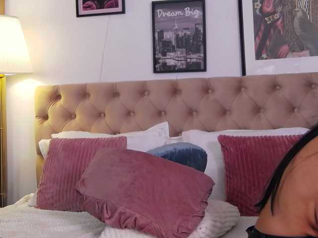 LaylaK's BongaCams show and profile