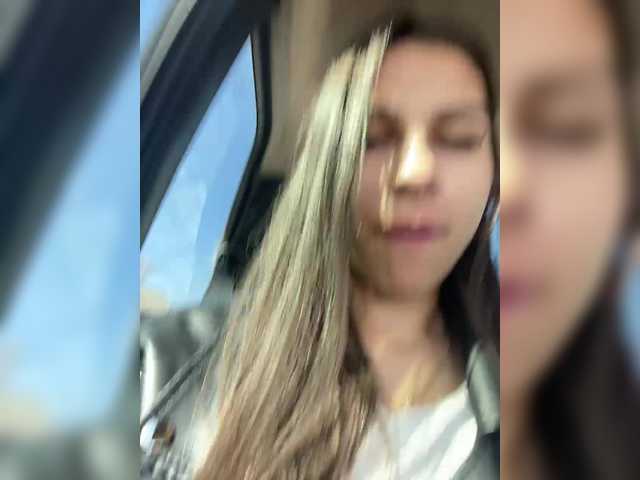 SweetySlice's BongaCams show and profile