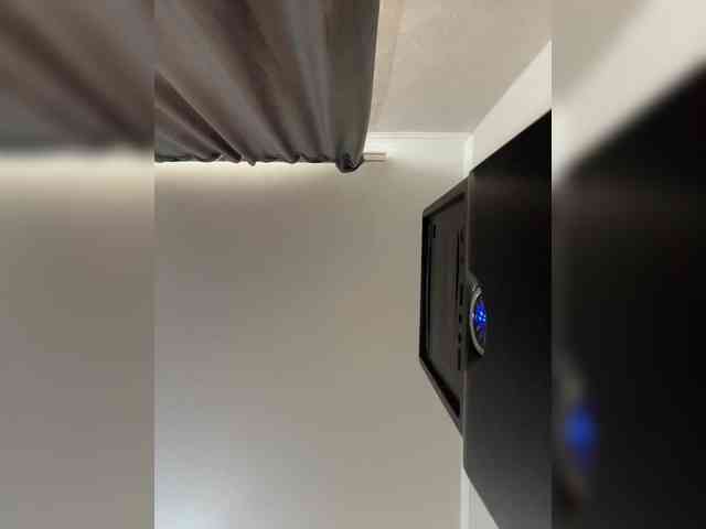 LenaGordon webcam