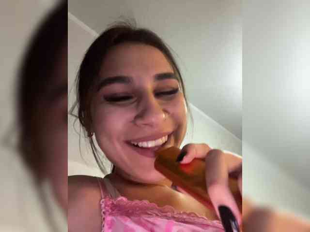 LenaGordon webcam