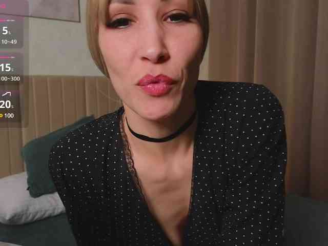 MaryDu webcam