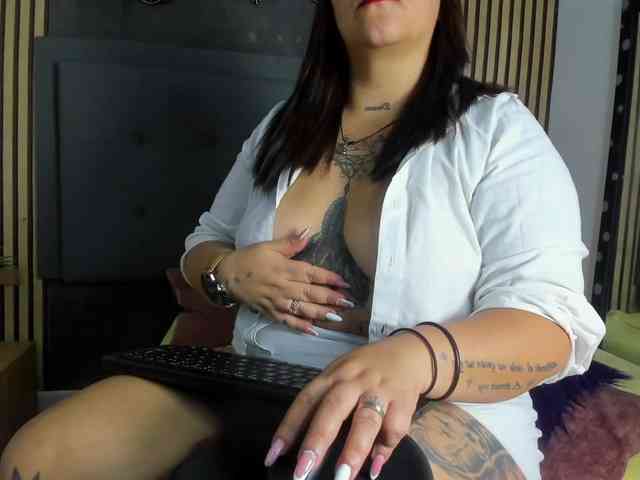ariettajayden webcam