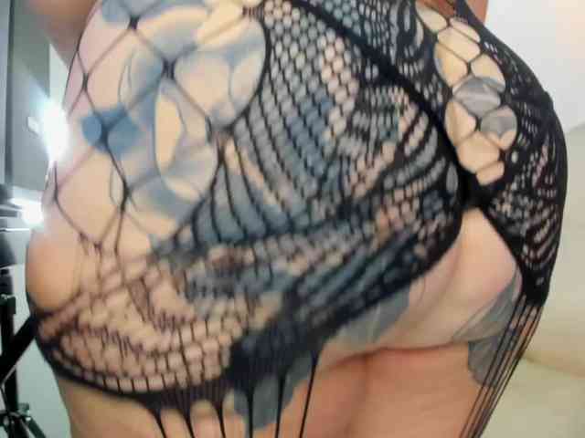 ariettajayden webcam