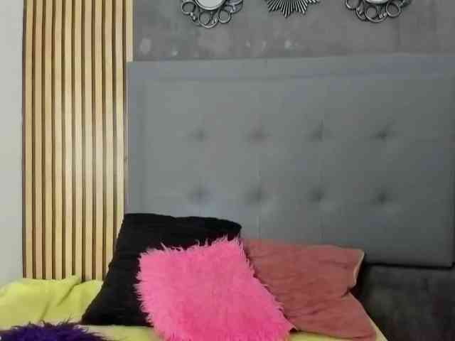 ariettajayden webcam
