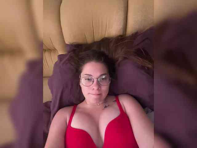 Emma-24 webcam