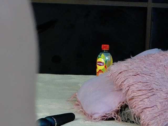 AngelaDestiny's BongaCams show and profile