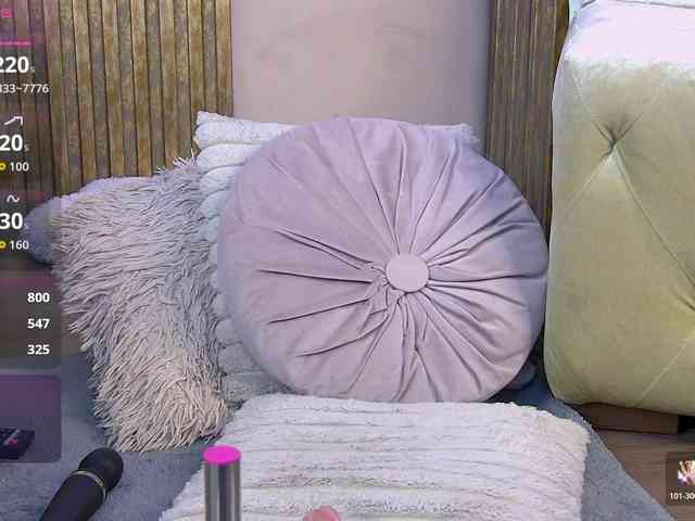 AngelaDestiny webcam