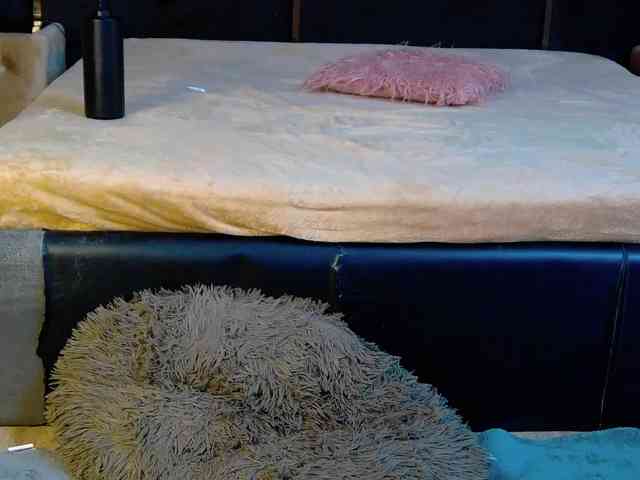 AngelaDestiny webcam