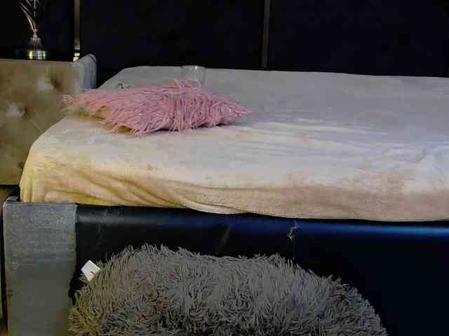 AngelaDestiny webcam