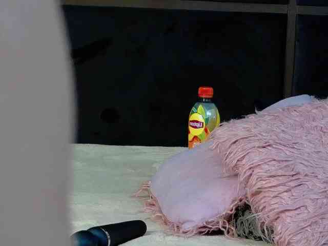 AngelaDestiny webcam