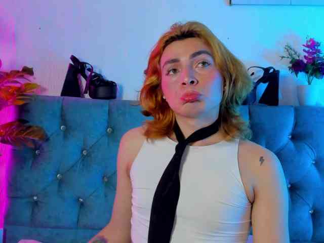 TommyLovee Live Webcam on BongaCams