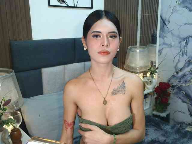 AshleyReignFajar... Live Webcam on BongaCams