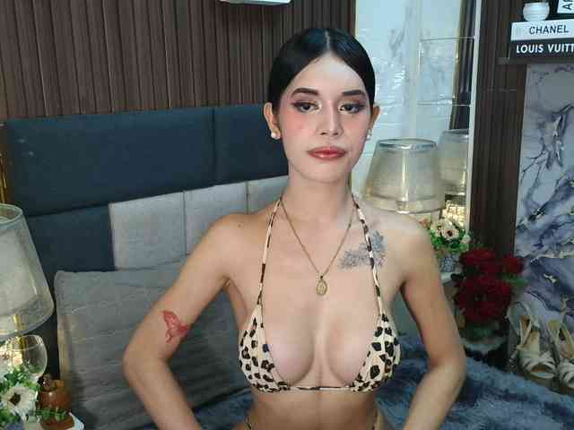 AshleyReignFajar... Live Webcam on BongaCams