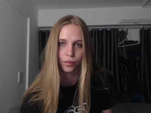 Littlemolly1 webcam