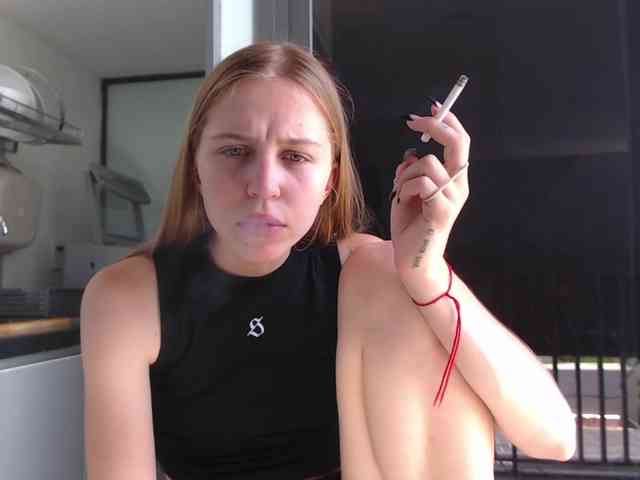 Littlemolly1 webcam