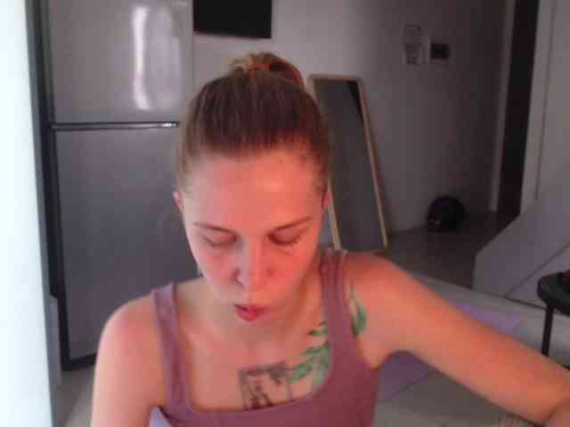 Littlemolly1 webcam