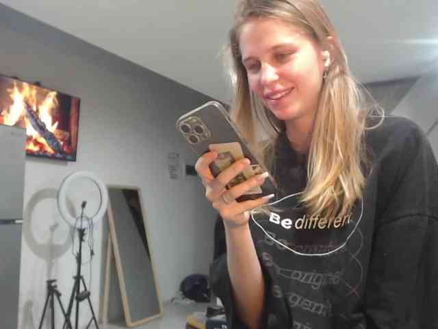 Littlemolly1 webcam