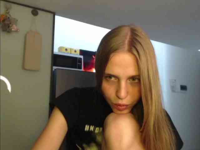 Littlemolly1 webcam