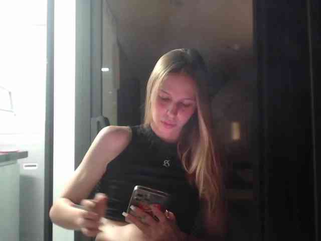 Littlemolly1 webcam
