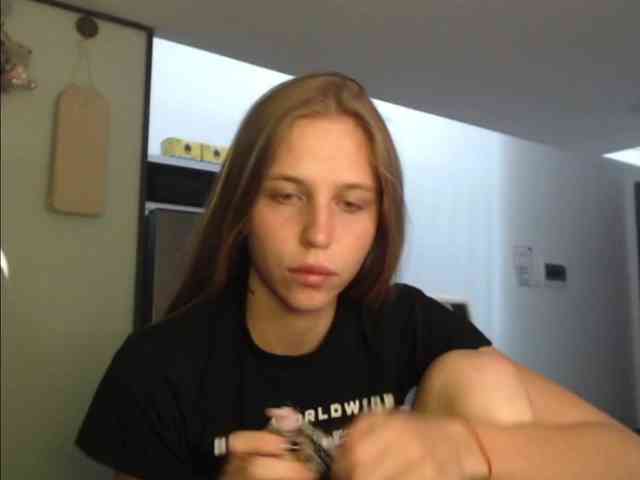 Littlemolly1 webcam