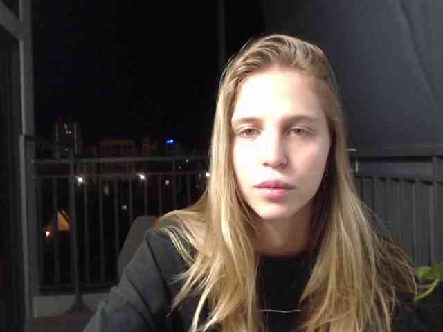 Littlemolly1 webcam