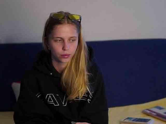 Littlemolly1 webcam