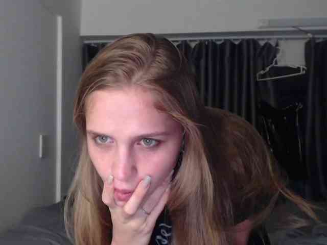 Littlemolly1 webcam
