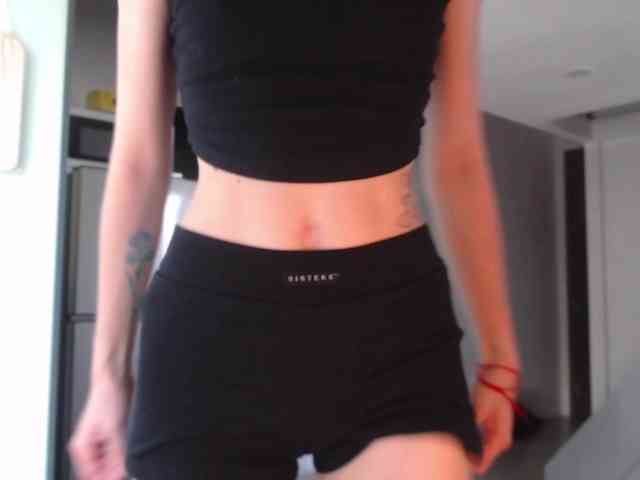 Littlemolly1 webcam