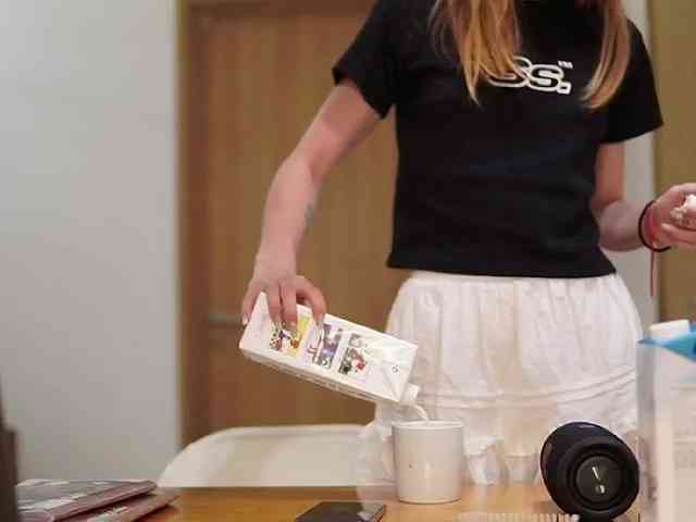 Littlemolly1 webcam