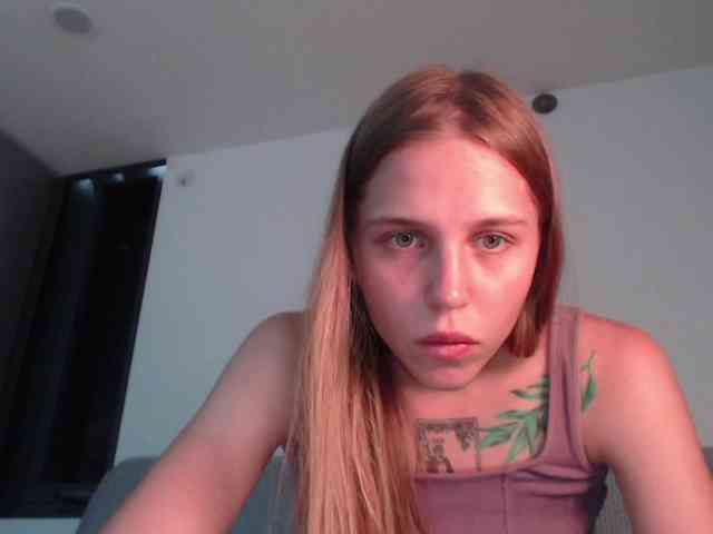 Littlemolly1 webcam