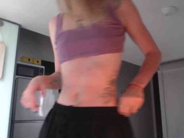 Littlemolly1 webcam