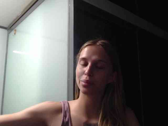 Littlemolly1 webcam