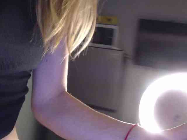 Littlemolly1 webcam