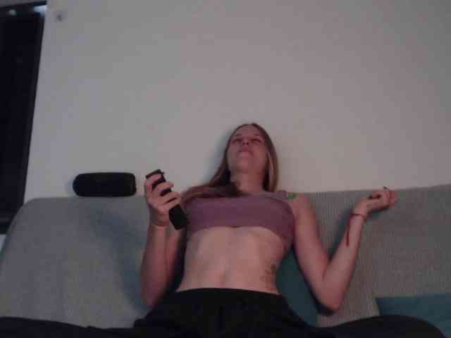 Littlemolly1 webcam